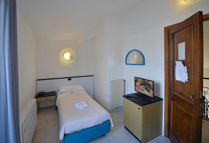 בית מלון כפרי Garden Bocca Di Magra