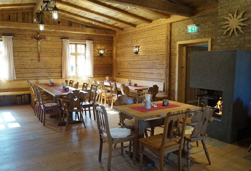 Отель Gasthaus Sonne