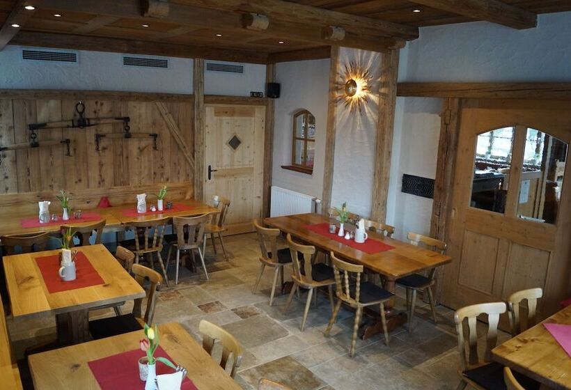 Отель Gasthaus Sonne