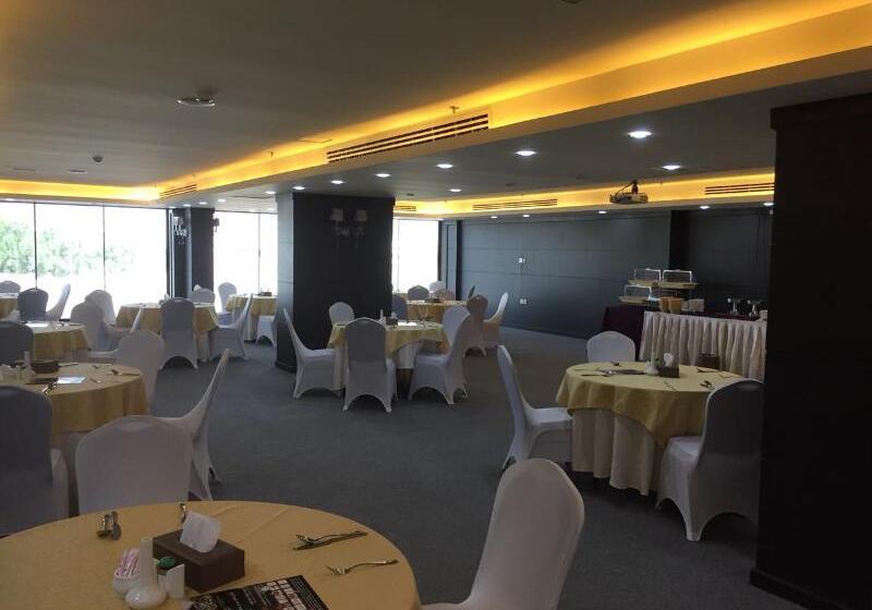 هتل Golden Bujari Alulaya