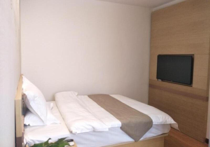 호텔 Greentree Inn Henan Shangqiu Liangyuan District Railway Station Express