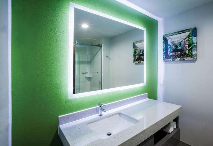 فندق La Quinta By Wyndham Owasso