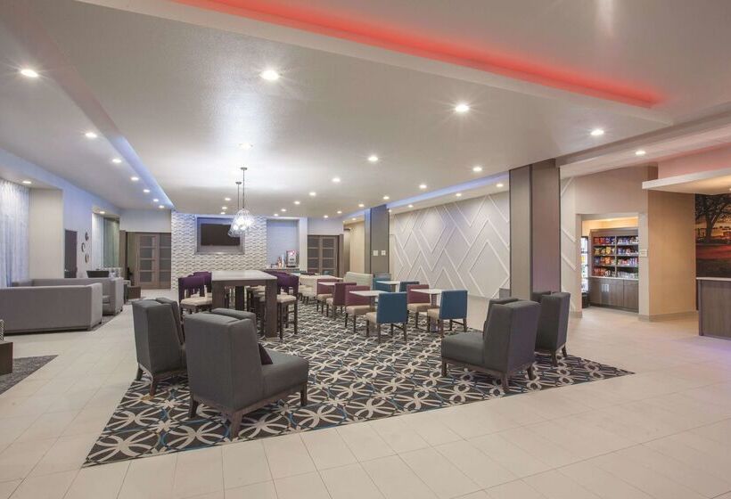 酒店 La Quinta By Wyndham San Marcos Outlet Mall
