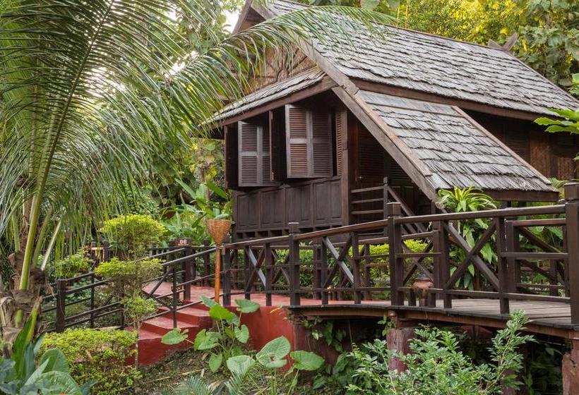 Отель The Luang Say Lodge
