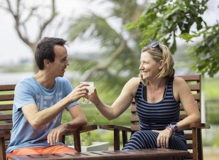 בית מלון כפרי Nilambara Lake View