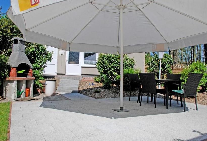 Отель Pension Mit Fruehstueck Im Ostseebad