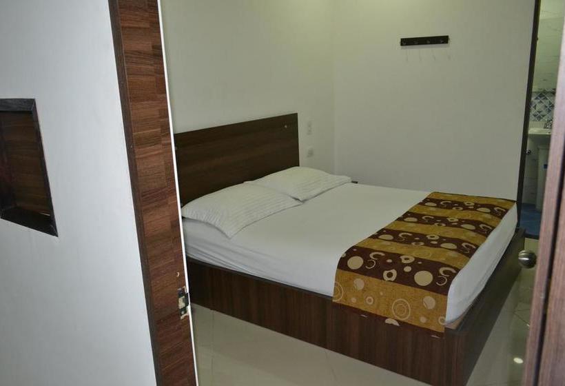 酒店 Punto Dos Suites