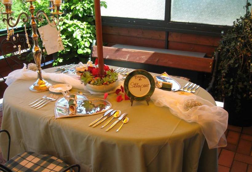 Отель Restaurant Lindenhof