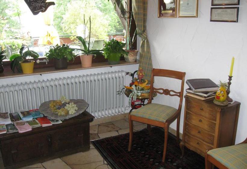 Отель Restaurant Lindenhof