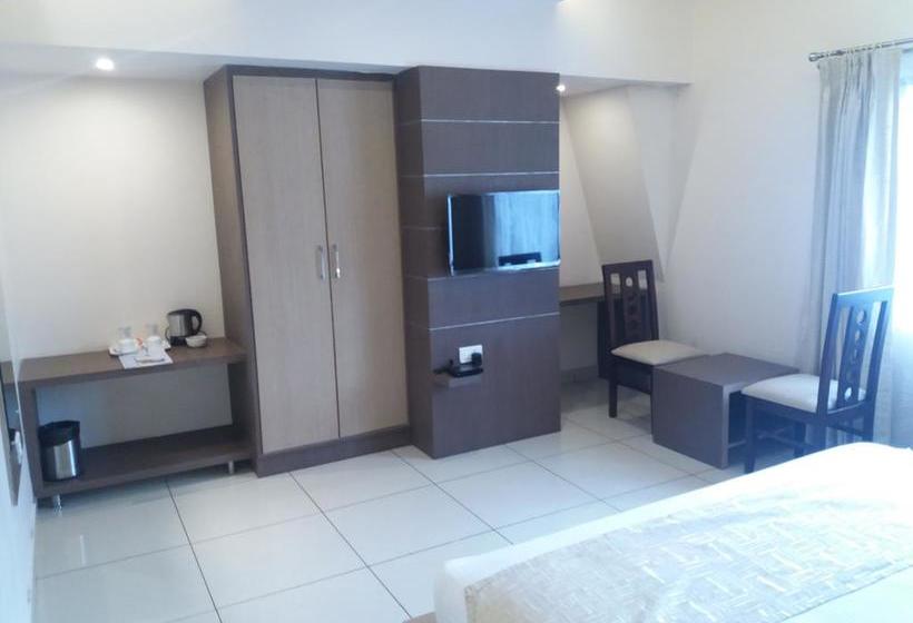 בית מלון כפרי Shivaprasad Grand