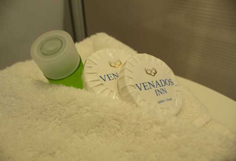 ホテル Venados Inn