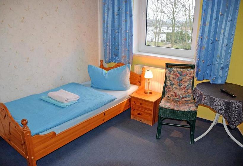 Отель Villa Im Ostseebad Baabe