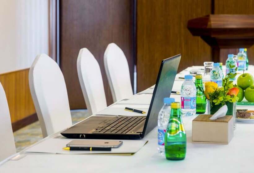 Warwick Hotel Jeddah