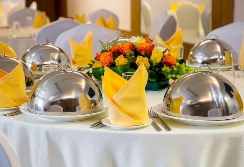 Warwick Hotel Jeddah