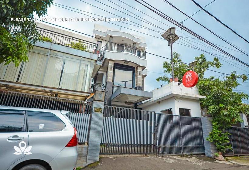 Отель Zen Rooms Radio Dalam