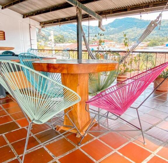 La Rosa Nautica Hostel