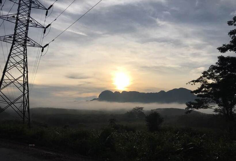 Phu Arun Resort