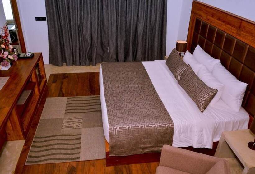 Курорт Margosa Bay