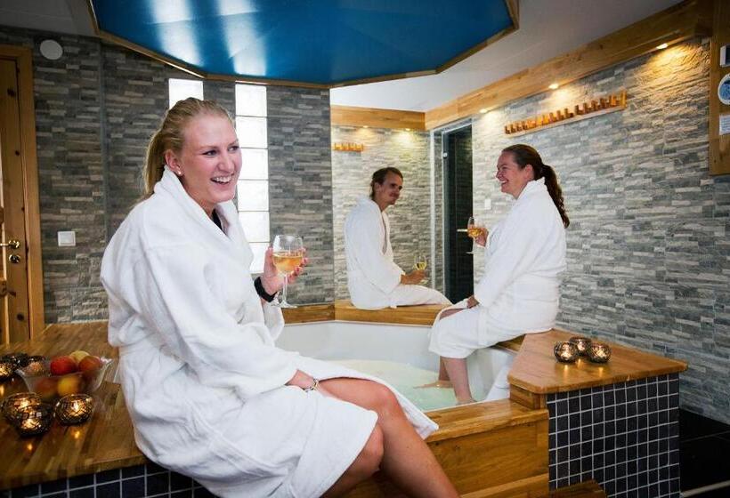 리조트 årjäng Camping & Stugor Sommarvik