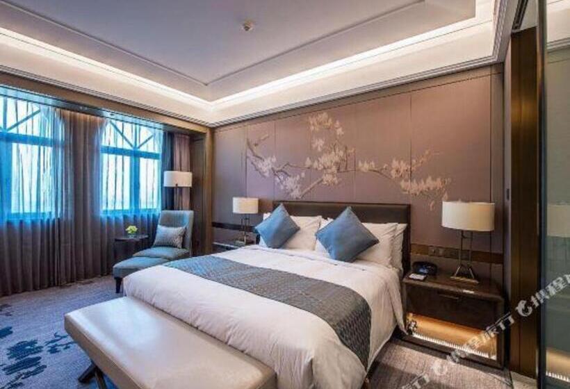 The Qube Hotel Nanchang East