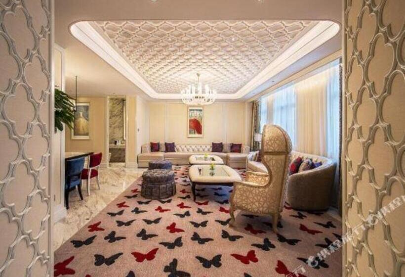 The Qube Hotel Nanchang East