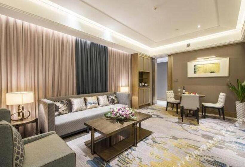 The Qube Hotel Nanchang East