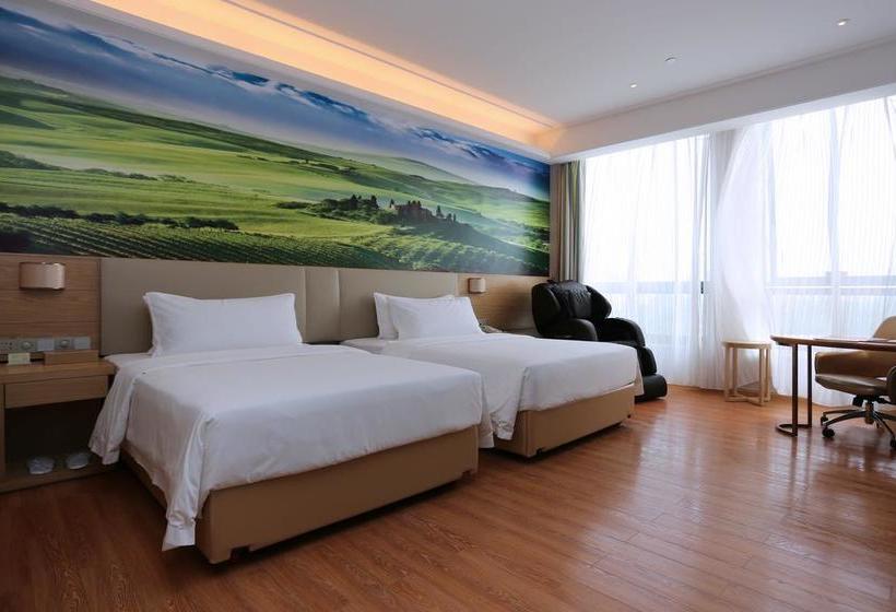 Vienna Best Sleep International Hotel （shenzhen New Airport Branch）