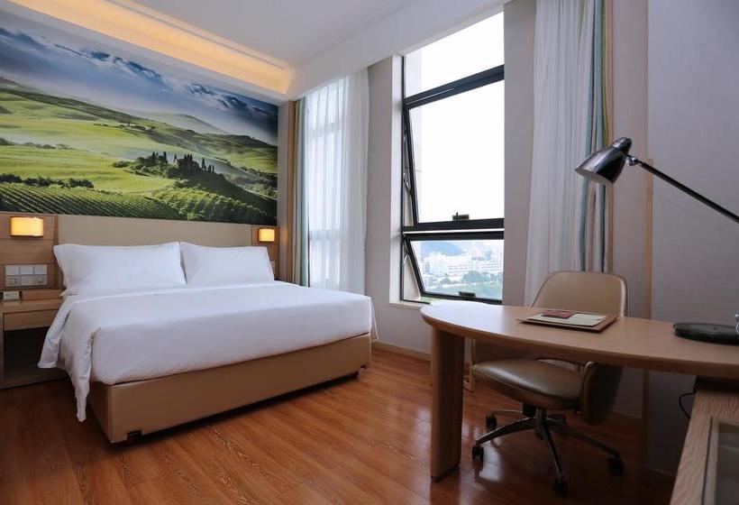 Vienna Best Sleep International Hotel （shenzhen New Airport Branch）