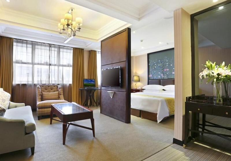 Vienna Hotel Changsha Gaoxin Lugu Park