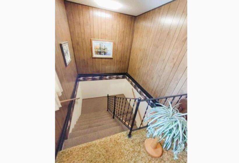 فندق على الطريق Love Hotels Voyageur At International Falls Mn