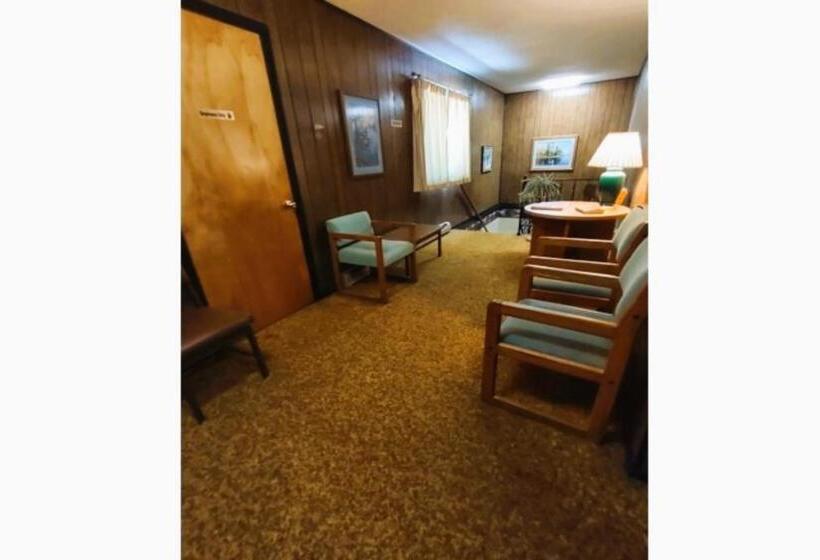 מוטל Love Hotels Voyageur At International Falls Mn