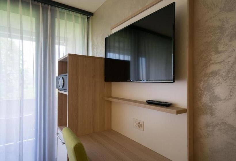 Wohnmotel   Hinterforst