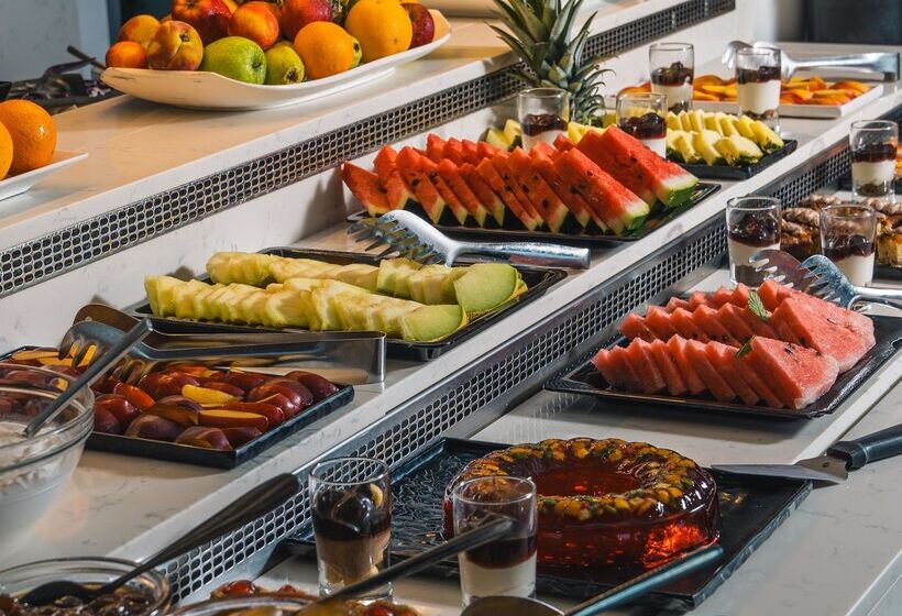 فندق Glaros Royal Beach