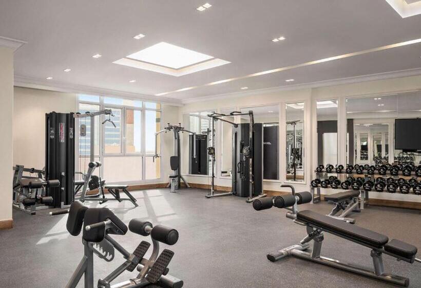 ホテル Mercure Riyadh Al Anoud