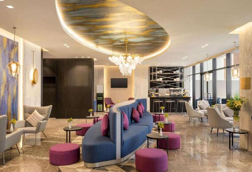 ホテル Mercure Riyadh Al Anoud