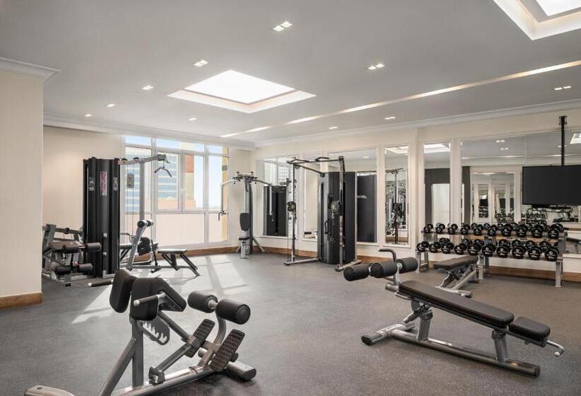 ホテル Mercure Riyadh Al Anoud