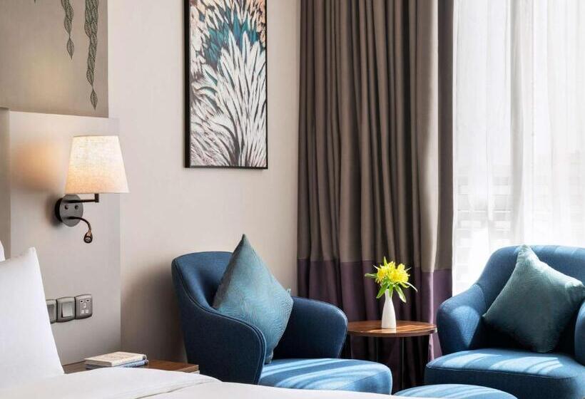 ホテル Mercure Riyadh Al Anoud