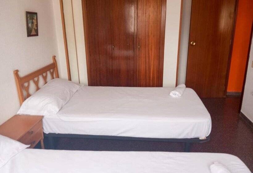 Apartamentos Paradise Oropesa 3000