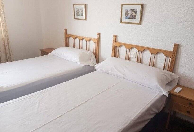 Apartamentos Paradise Oropesa 3000