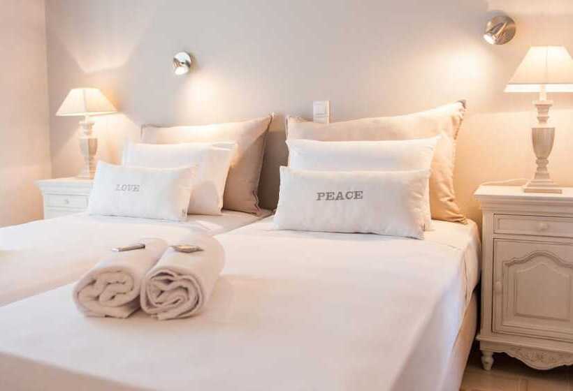 ホテル Anna Platanou