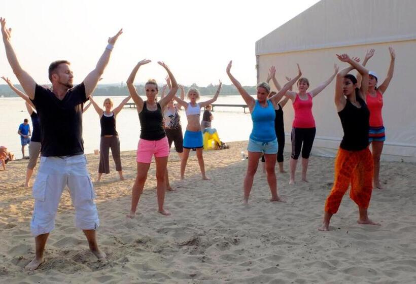 בית מלון כפרי łazienki Chodzieskie