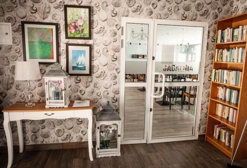 ホテル Flauta Niechorze