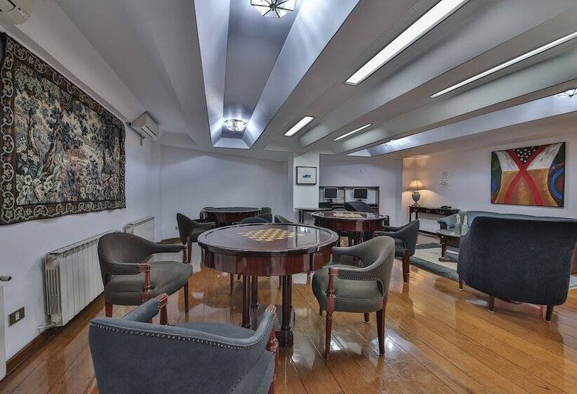 酒店 Le Suisse Elegance