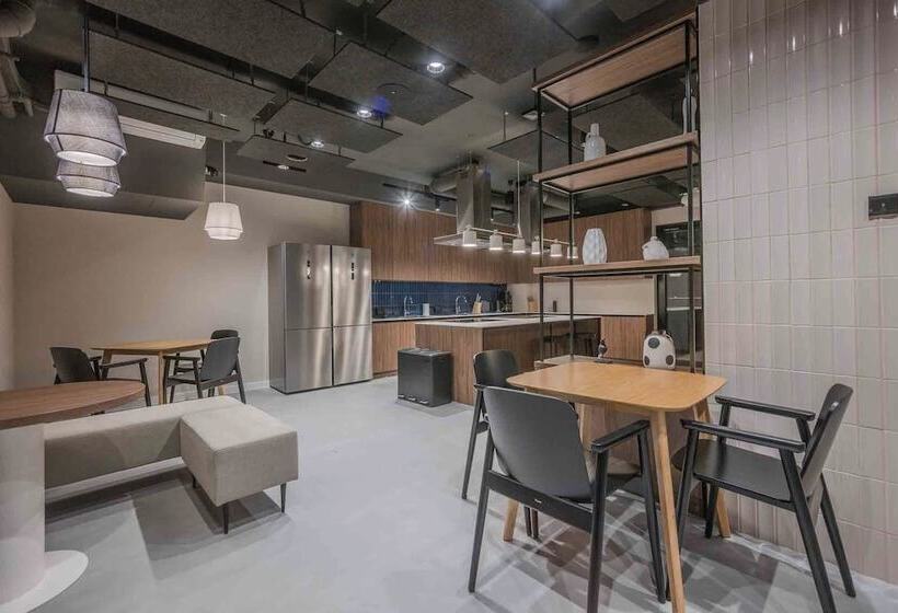 فندق Noli Gdansk Wrzeszcz