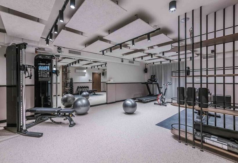 ホテル Noli Gdansk Wrzeszcz