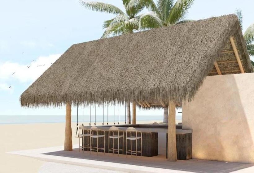 Secrets Playa Esmeralda Resort & Spa