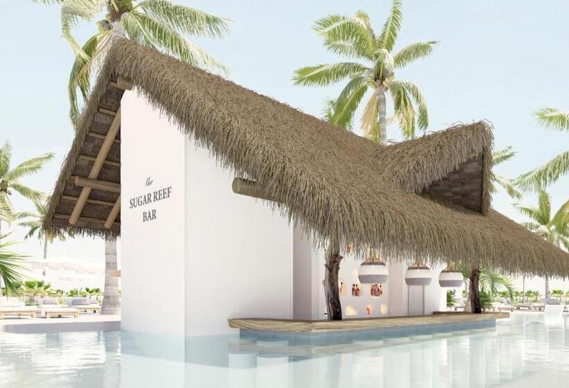 Secrets Playa Esmeralda Resort & Spa