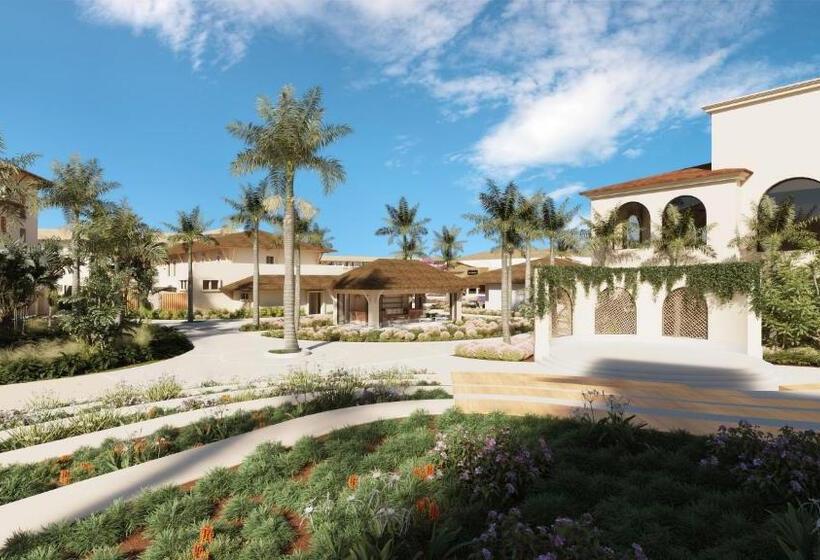 Secrets Playa Esmeralda Resort & Spa