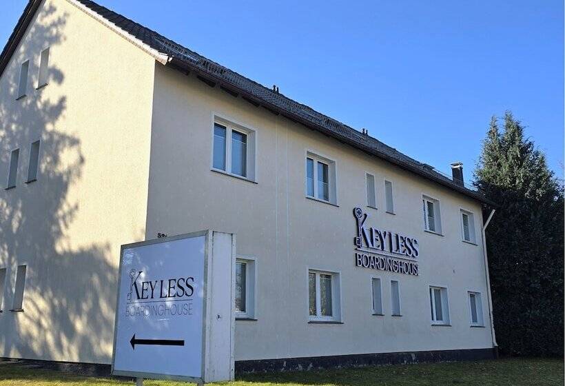 Keyless Boardinghouse