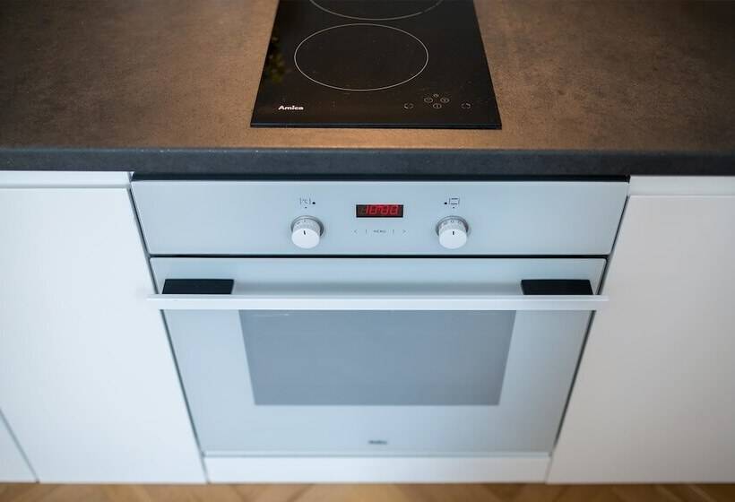 P&o Apartments Center